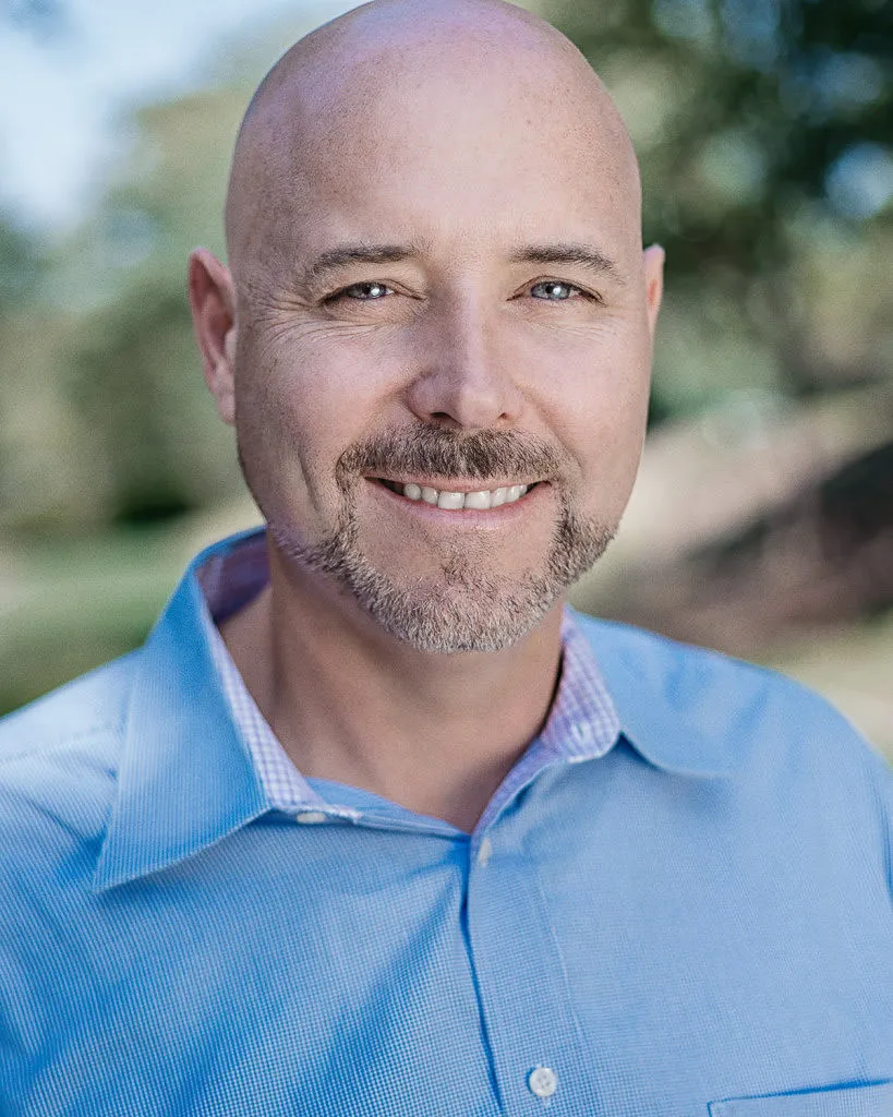 headshot-portrait-photographer-7-1784221853059.webp
